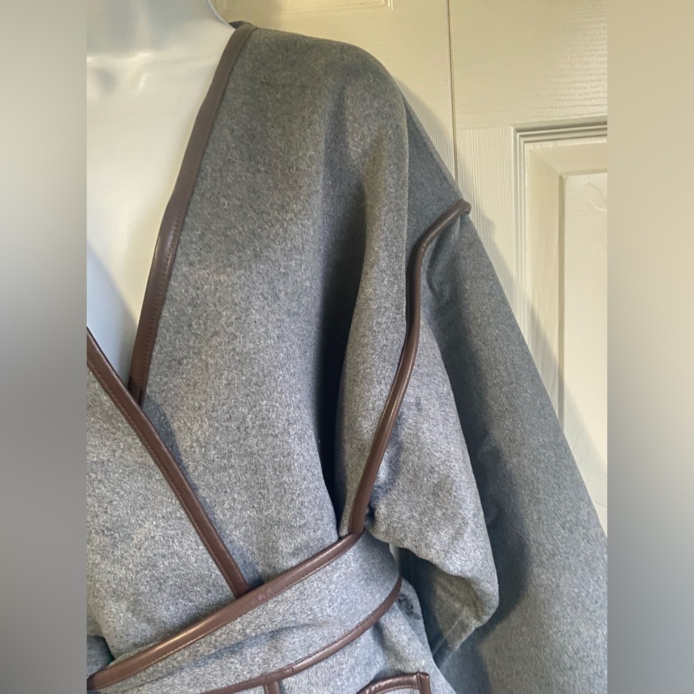 New Helsa Wool Blend Blanket Coat in Gray - Picture 9 of 14